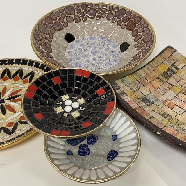 DECOR (DISH or PLATE), 1960s Mosaic